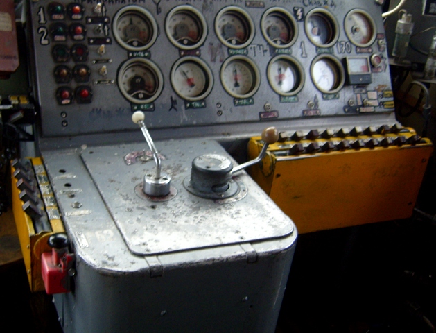 Контроллер машиниста КМ-84